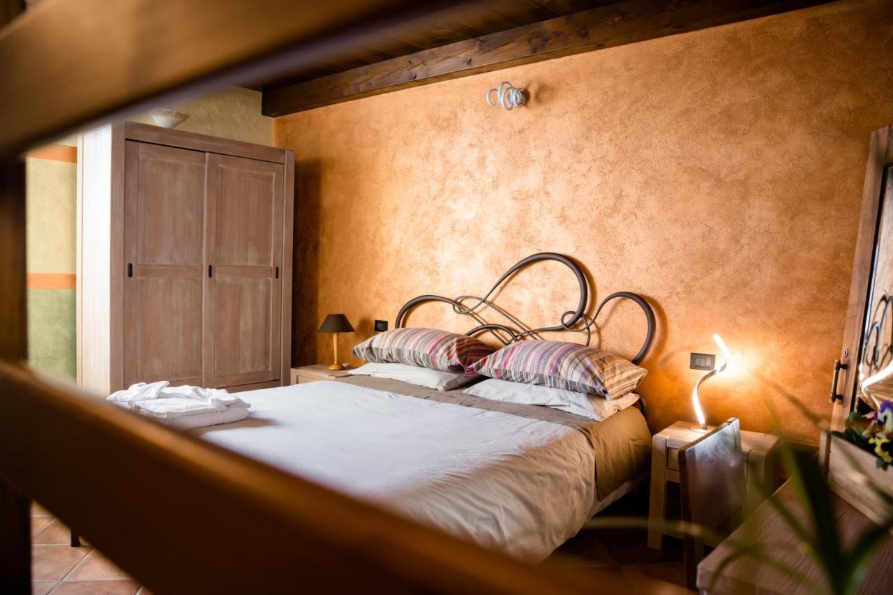 Bed and Breakfast Ca' Baetti L'Antico Borgo Roncola Exteriér fotografie