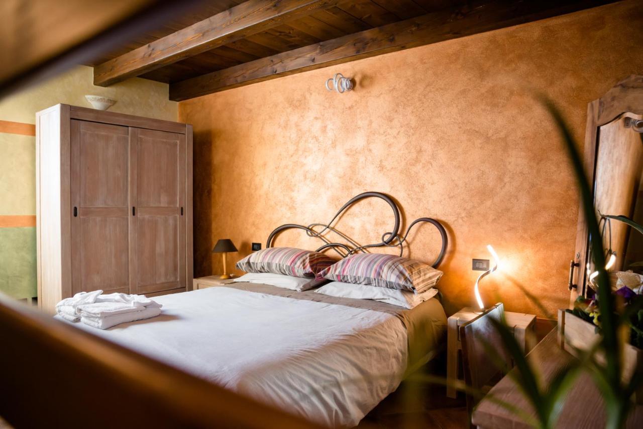Bed and Breakfast Ca' Baetti L'Antico Borgo Roncola Exteriér fotografie