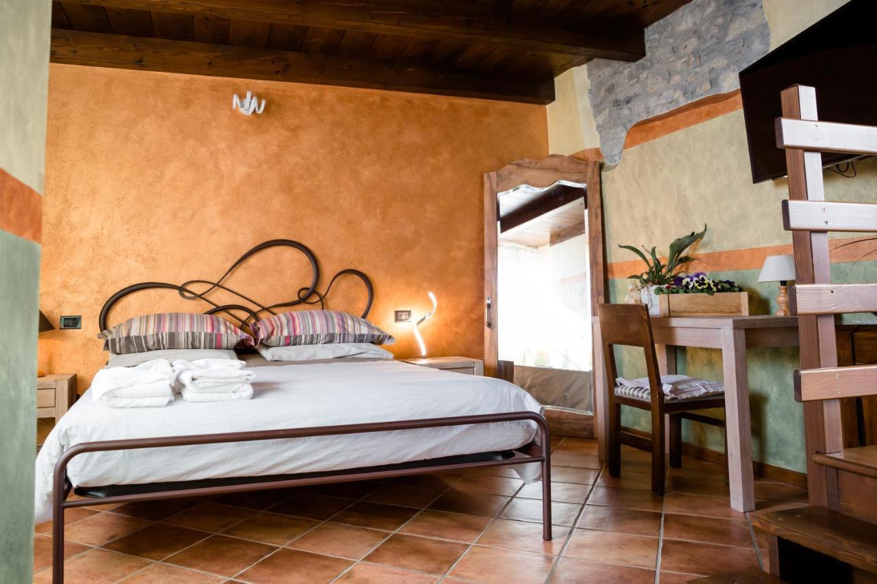 Bed and Breakfast Ca' Baetti L'Antico Borgo Roncola Exteriér fotografie